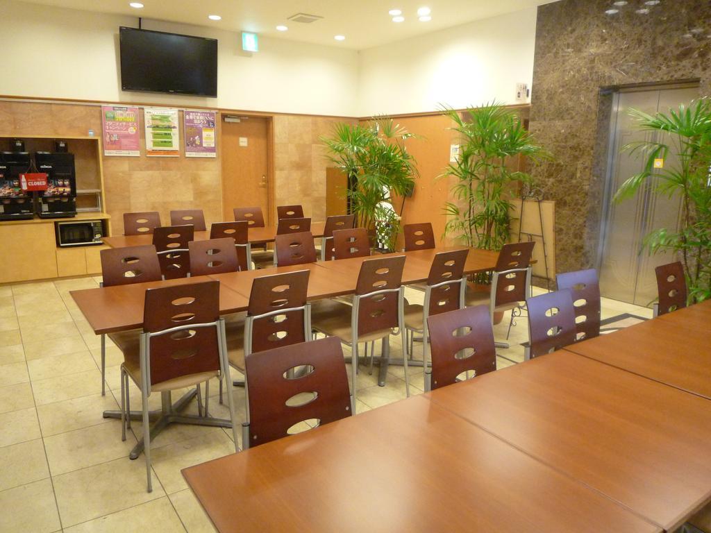 Toyoko Inn Hiroshima-Eki Shinkansen-Guchi 1 Экстерьер фото